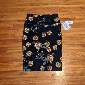 NWT fitted skirt